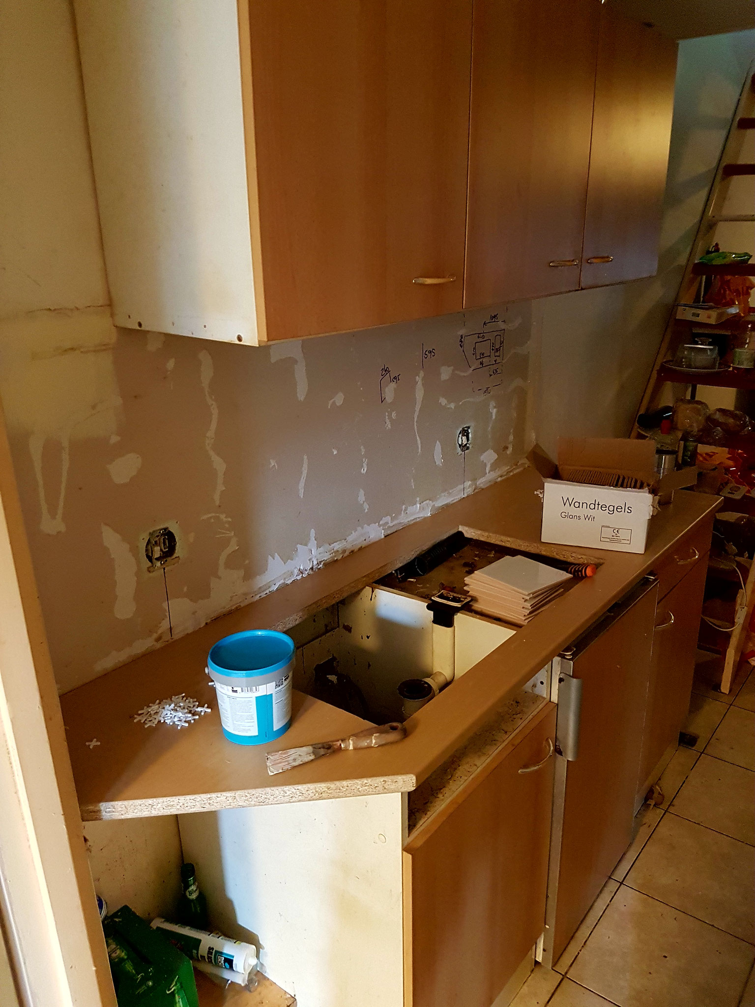 Afbouw en maatwerk timmerwerk in opbouw